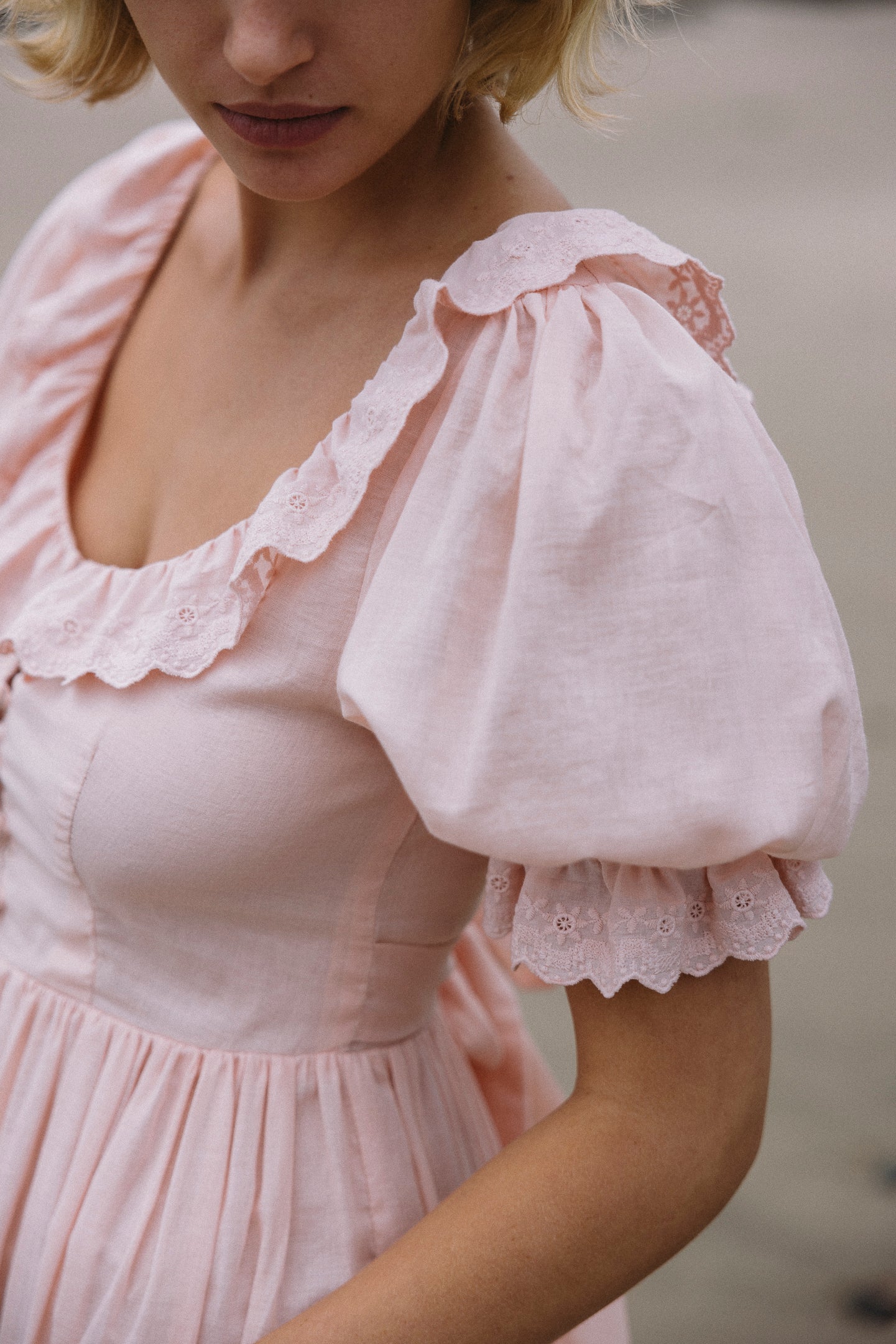 【トト】アメリUPPER EMBROIDERY FLARE DRESS Ameri（アメリ）の「UPPER EMBROIDERY FLARE DRESS（ドレス）」 - WEAR