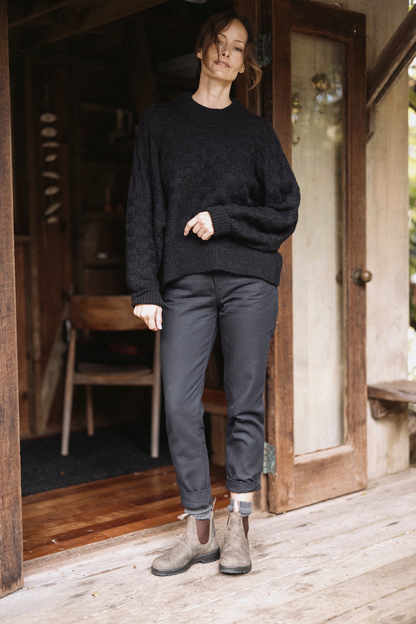 THE ISLA SWEATER IN NOIR – Kara Thoms Boutique
