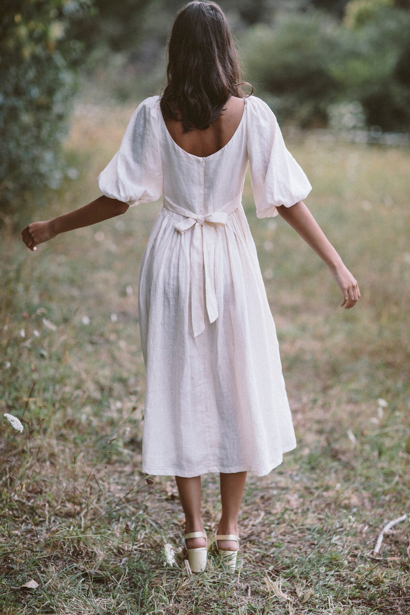 The bellflower midi dress in cream