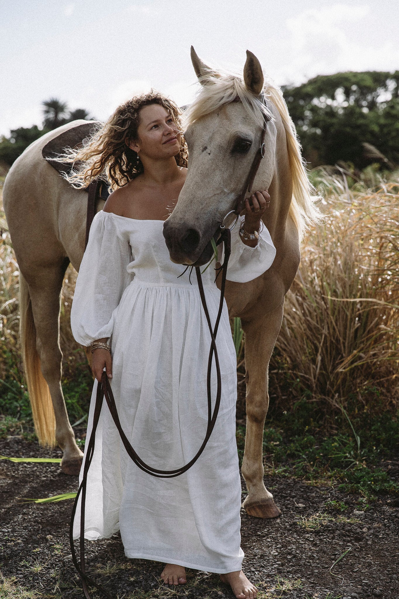 The bellflower dress in blanc linen