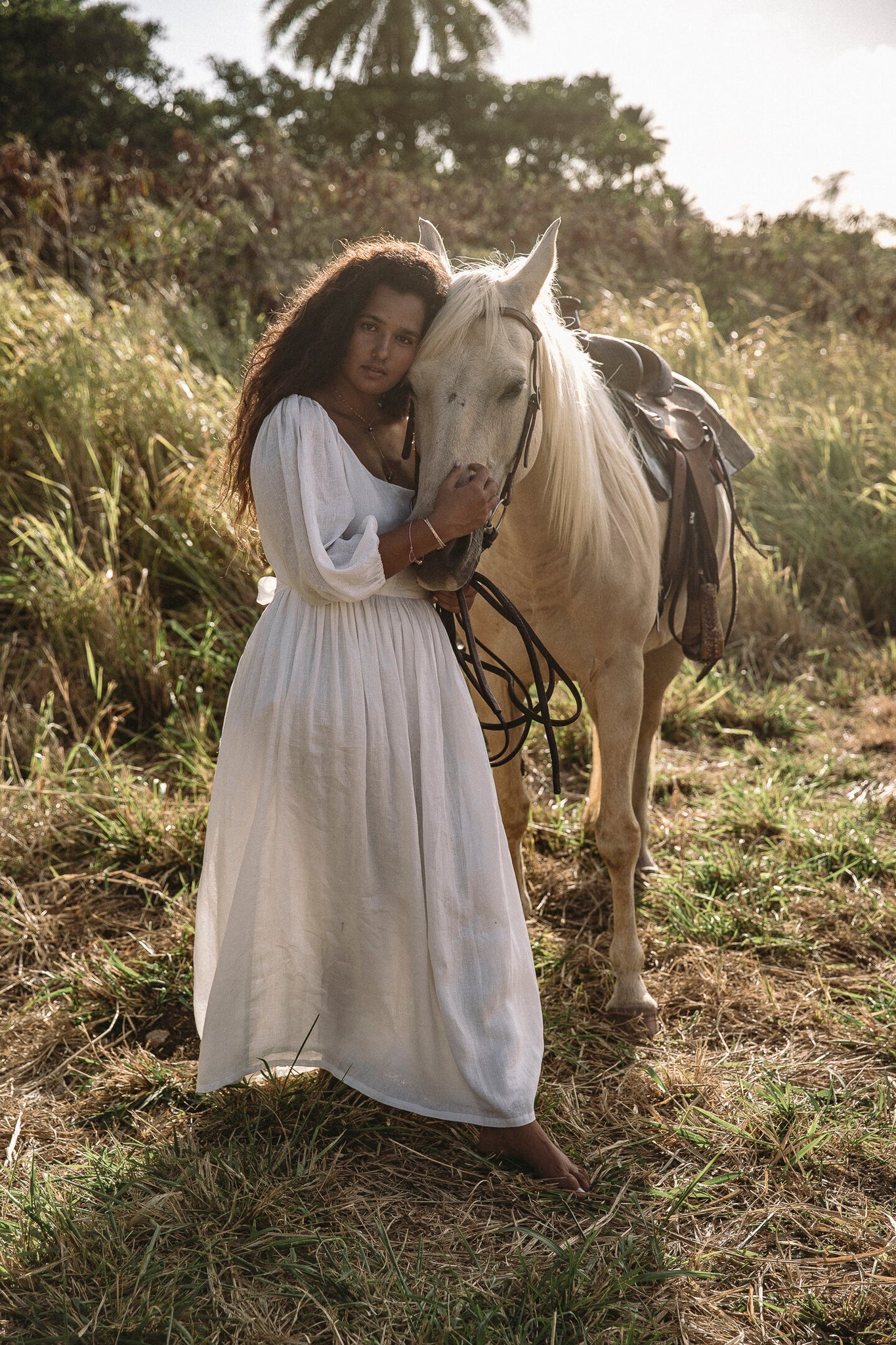 The bellflower dress in blanc linen