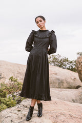 the organic prairie dress in noir