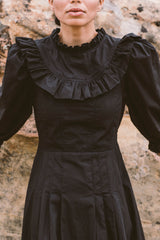 the organic prairie dress in noir