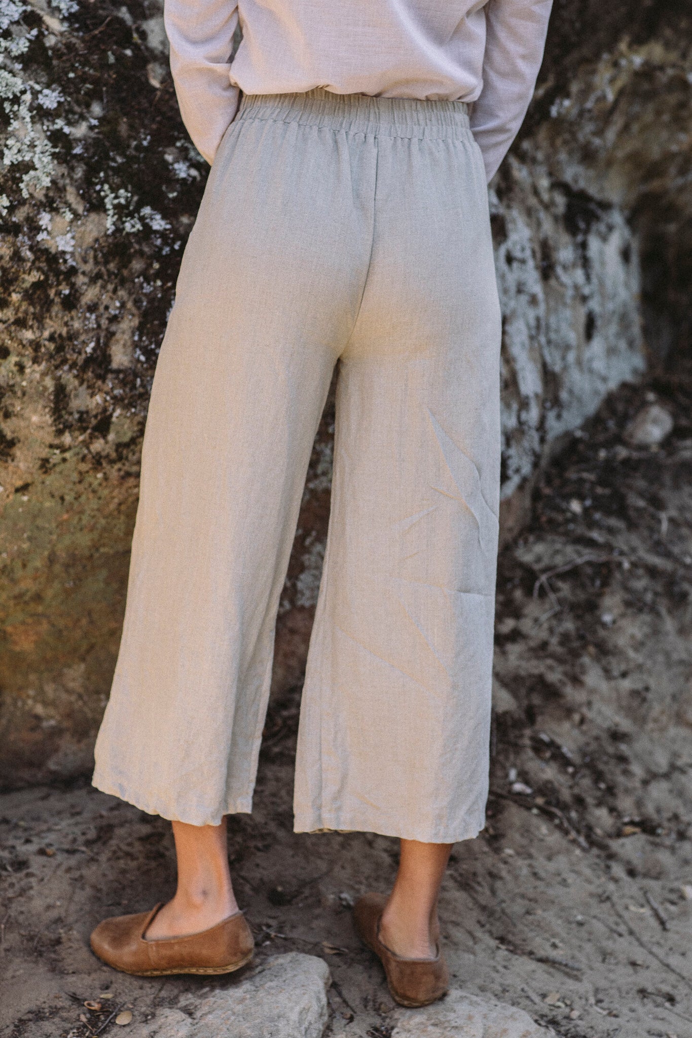 the agnes wide leg pant in flax 