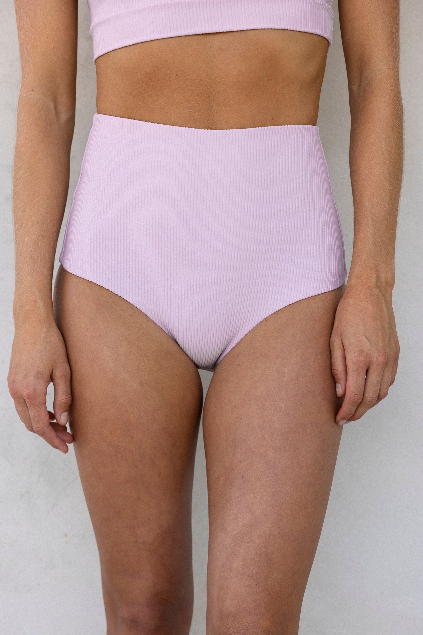the luna bottom in lilac