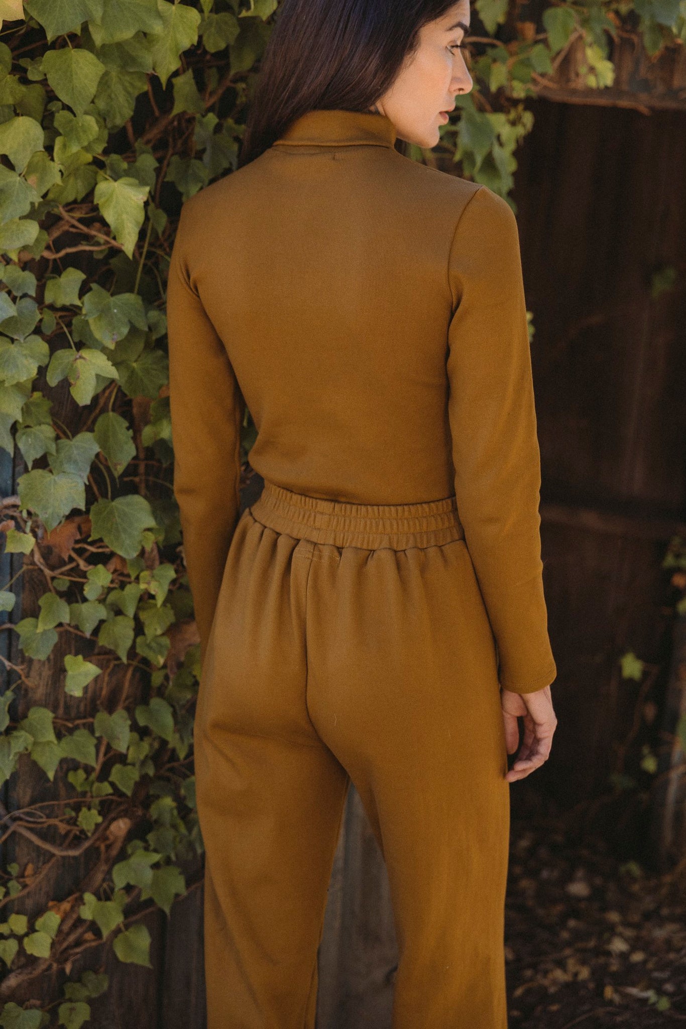 the Tia turtleneck in earth