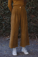 the baye pant in earth corduroy