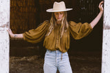 THE BARDOT BLOUSE IN EARTH