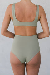 The Luna bottom in khaki