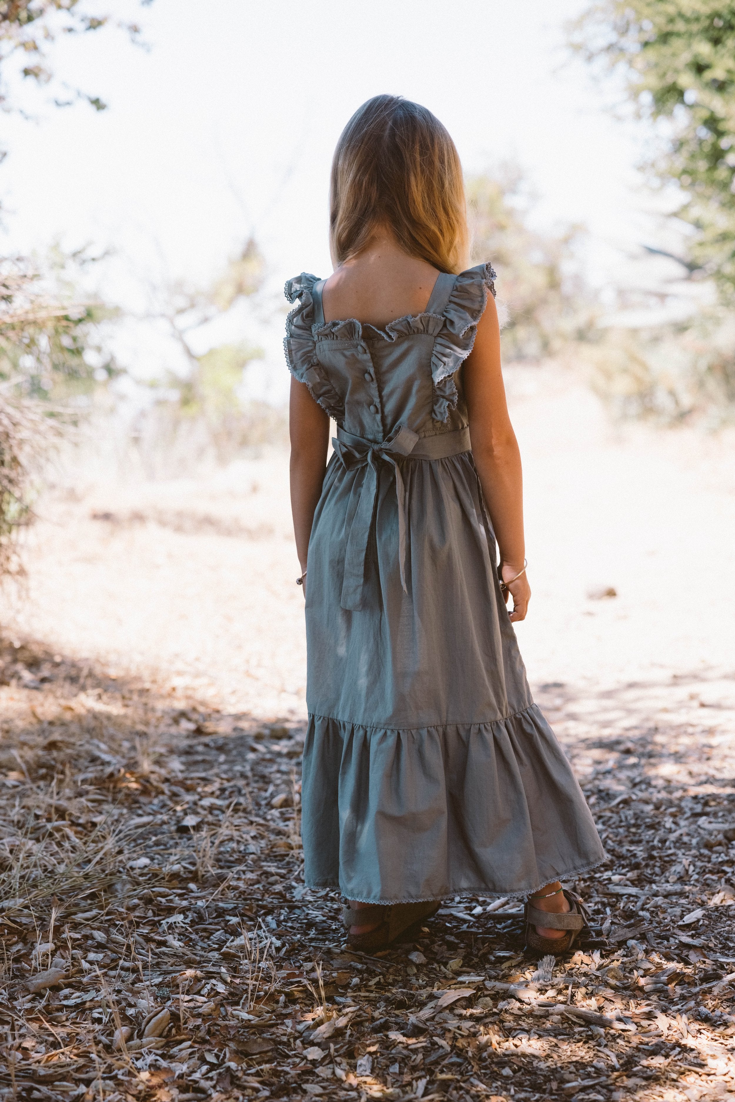 The Magnolia dress in chambray – Kara Thoms Boutique