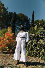 the bellflower top in blanc 