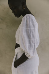 the bellflower top in blanc 