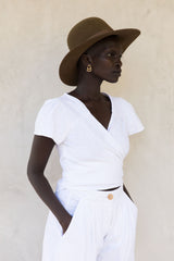 the etta top in blanc