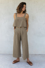 the baye pant in khaki