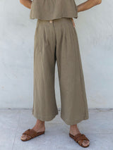 the baye pant in khaki