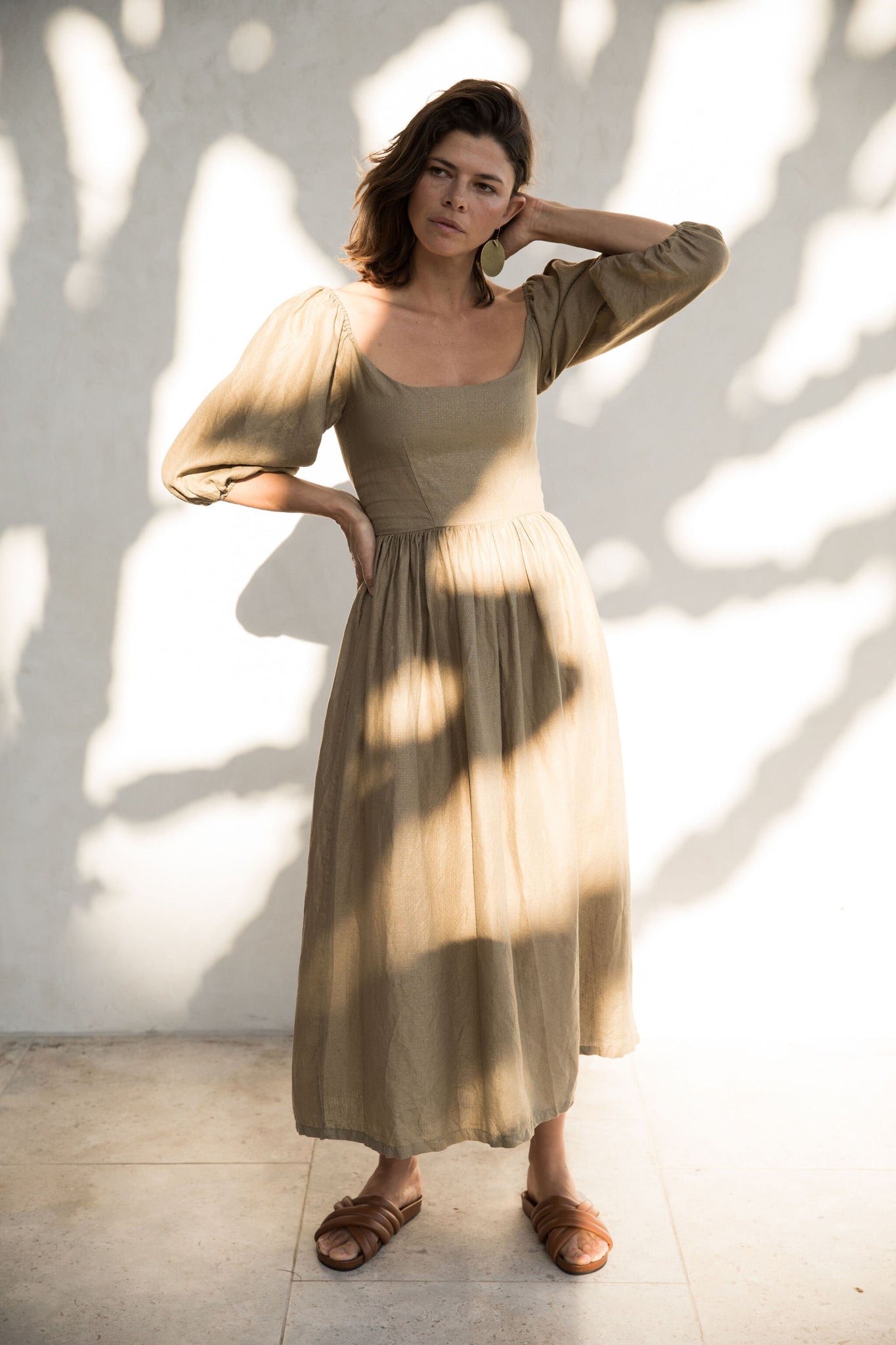 the bellflower dress in khaki