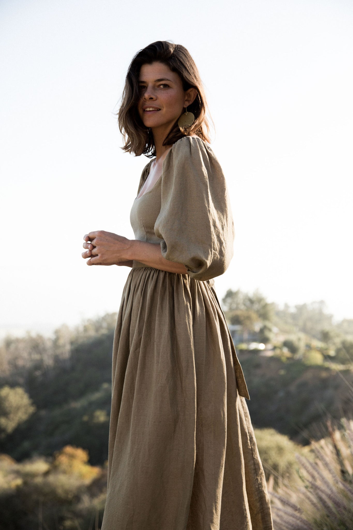 the bellflower dress in khaki