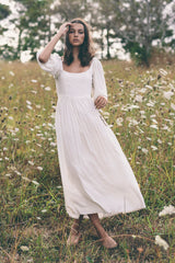 the bellflower dress in off white
