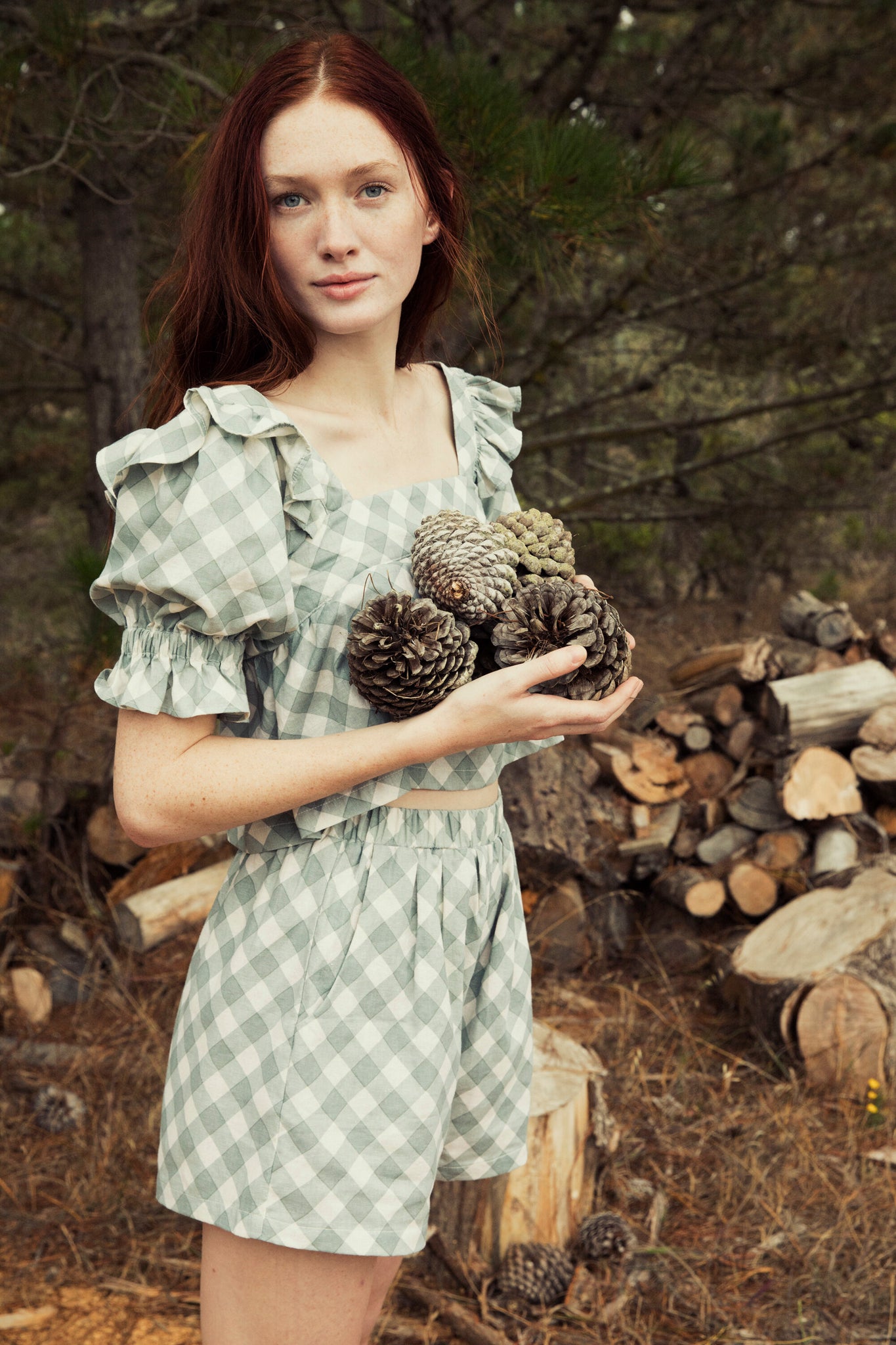 the juniper short in chambray gingham